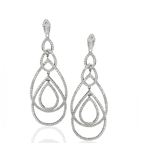 18K White Gold Earrings - Picture 2 of 2